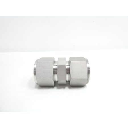 Swagelok 1-1/2IN STAINLESS TUBE PIPE UNION SS-2400-6FP